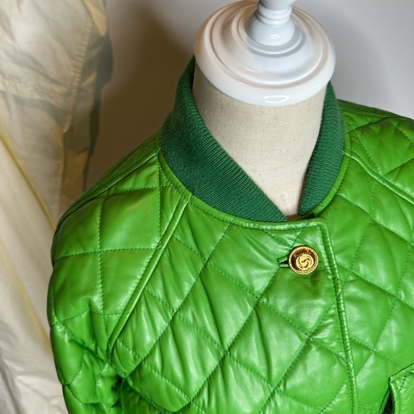 NWT Gucci QUILTED JACKET GREEN lamb skin from Gucci button closing pockets 40 S - Picture 9 of 16
